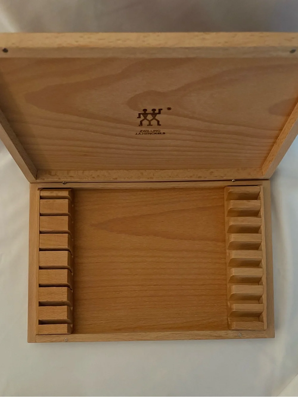 ZWILLING J.A. Henckels Light Wood Knife Storage Box with Natural Finish